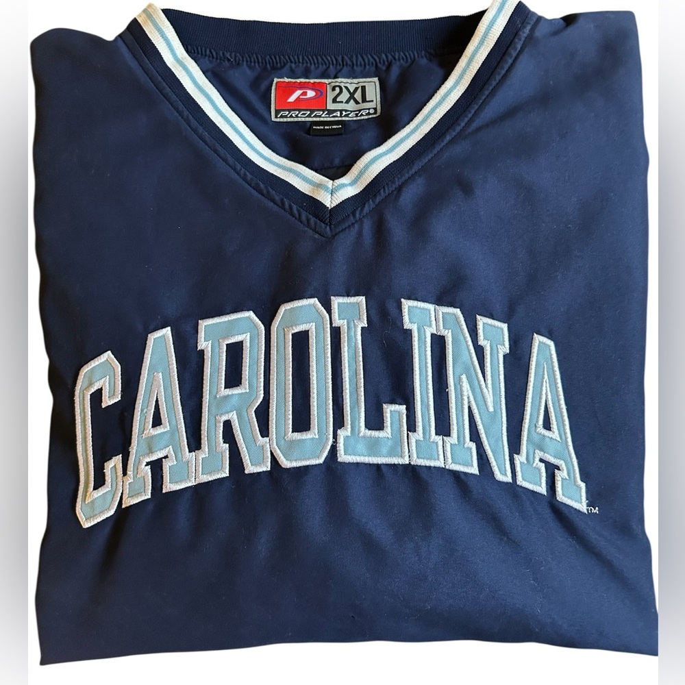 Carolina Lightweight pull over embroidered Jacket